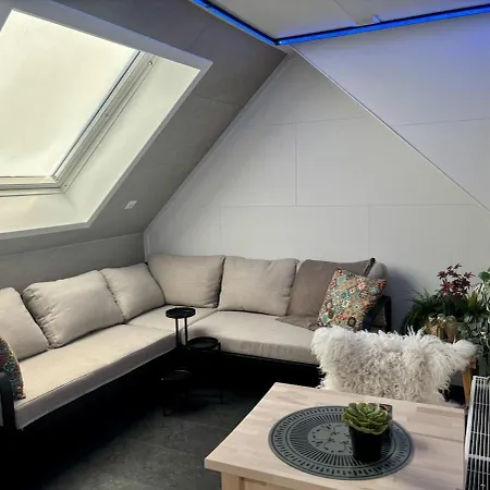 Apartamento Gelukkig Aan Zee Wellnesshuisje Egmond aan Zee