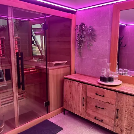 Gelukkig Aan Zee Wellnesshuisje * Egmond aan Zee